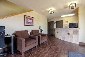 Quality Inn Hays I-70