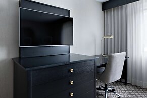 DoubleTree Suites by Hilton Charlotte - SouthPark