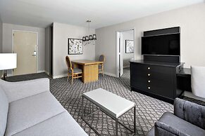 DoubleTree Suites by Hilton Charlotte - SouthPark