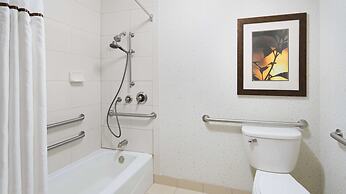 DoubleTree Suites by Hilton Charlotte - SouthPark