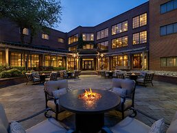 DoubleTree Suites by Hilton Charlotte - SouthPark
