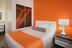 Howard Johnson Hotel by Wyndham Toms River