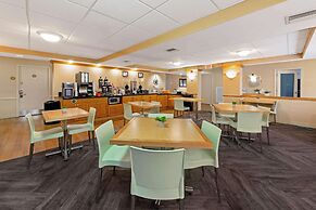 La Quinta Inn & Suites by Wyndham Coral Springs South