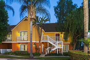 Clementine Hotel & Suites Anaheim