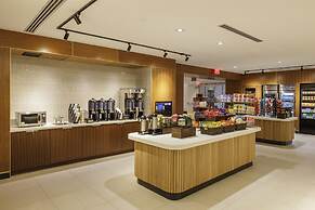 Hilton Arlington Rosslyn The Key