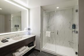 Hilton Arlington Rosslyn The Key