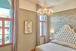 Santa Chiara Hotel