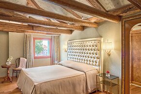 Santa Chiara Hotel
