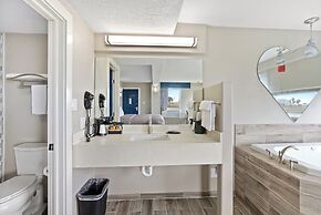 Blue Wave Inn