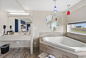 Blue Wave Inn