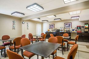 Days Inn by Wyndham Westminster