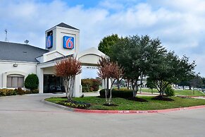 Motel 6 Plano, TX - West - Frisco