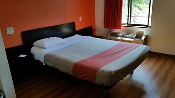 Motel 6 Plano, TX - West - Frisco