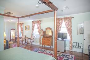 17Hundred90 Inn and Restaurant