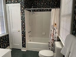 17Hundred90 Inn and Restaurant