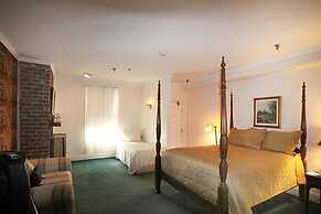 17Hundred90 Inn and Restaurant