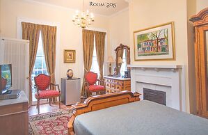 17Hundred90 Inn and Restaurant