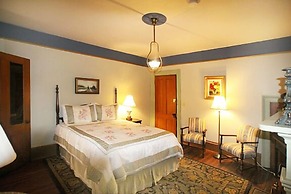 17Hundred90 Inn and Restaurant