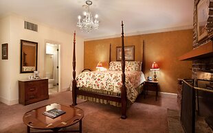 17Hundred90 Inn and Restaurant