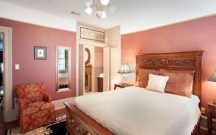 17Hundred90 Inn and Restaurant