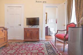 17Hundred90 Inn and Restaurant