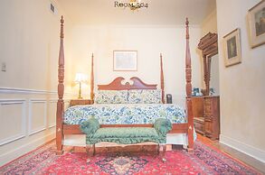 17Hundred90 Inn and Restaurant