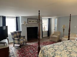 17Hundred90 Inn and Restaurant