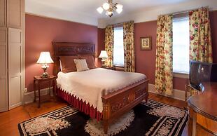 17Hundred90 Inn and Restaurant