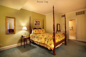 17Hundred90 Inn and Restaurant