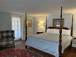 17Hundred90 Inn and Restaurant