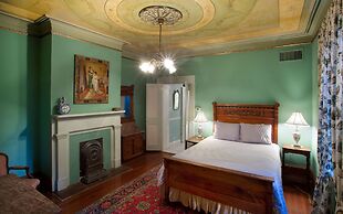 17Hundred90 Inn and Restaurant