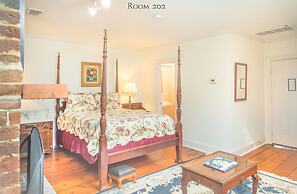 17Hundred90 Inn and Restaurant