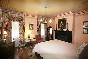 17Hundred90 Inn and Restaurant