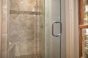 17Hundred90 Inn and Restaurant