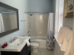 17Hundred90 Inn and Restaurant