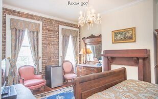 17Hundred90 Inn and Restaurant