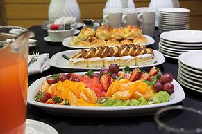 El Conquistador Hotel