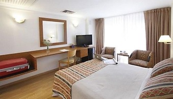 El Conquistador Hotel