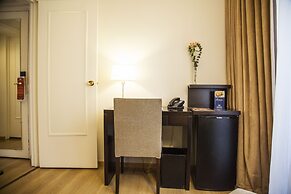 El Conquistador Hotel