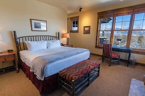 Snow King Resort Hotel & Luxury Residences