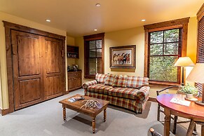 Snow King Resort Hotel & Luxury Residences