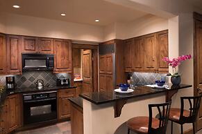 Snow King Resort Hotel & Luxury Residences