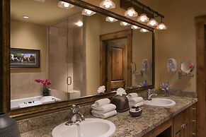 Snow King Resort Hotel & Luxury Residences