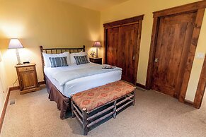 Snow King Resort Hotel & Luxury Residences