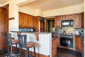 Snow King Resort Hotel & Luxury Residences