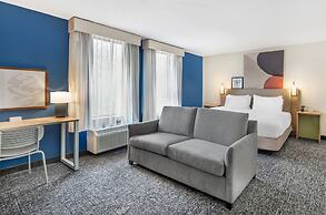 Spark by Hilton Roanoke Airport