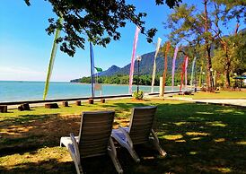 Damai Beach Resort