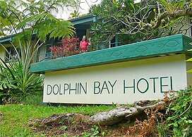 Dolphin Bay Hotel