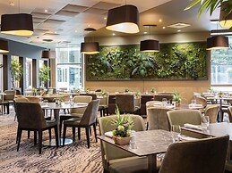 ibis Lyon Gerland Musée des Confluences