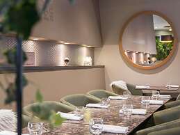 ibis Lyon Gerland Musée des Confluences